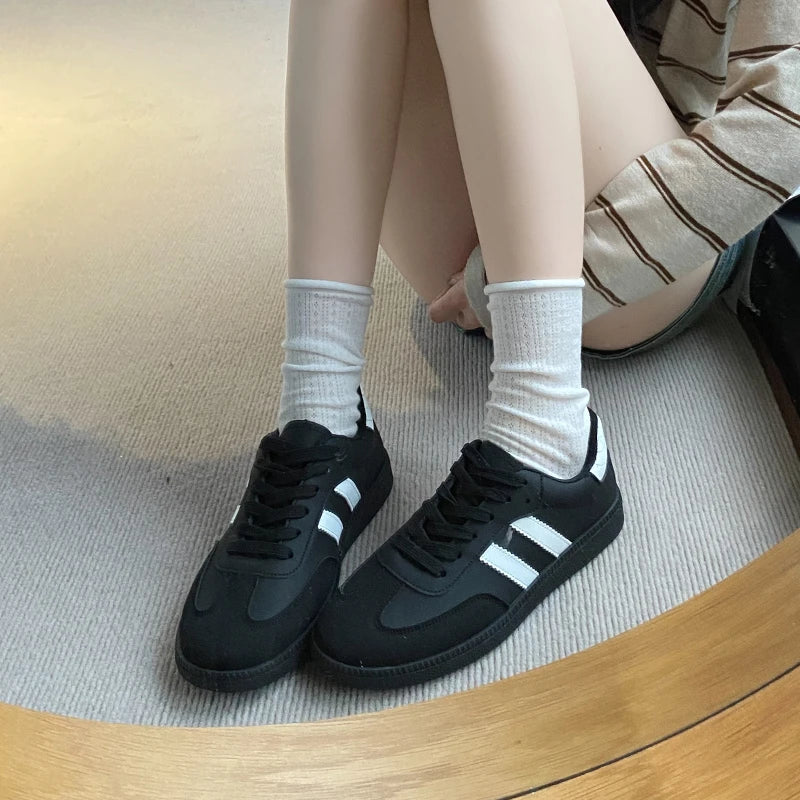 Women's Fashion Sneakers – Modern Vulcanized Sneakers with Laces
