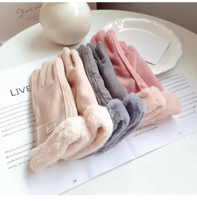Women's Winter Plush Gloves - Warm Suede Touchscreen Gloves