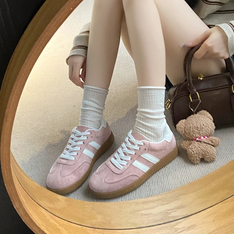 Women's Fashion Sneakers – Modern Vulcanized Sneakers with Laces