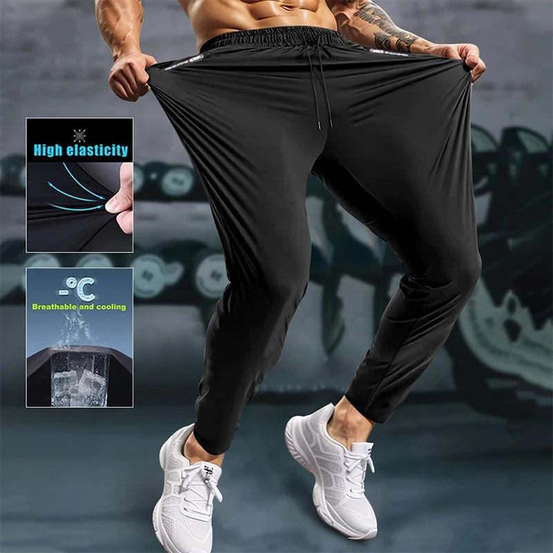 Men's lightweight, stretchy, quick-drying sports pants with zipper pockets